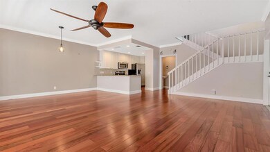 Living area (2)