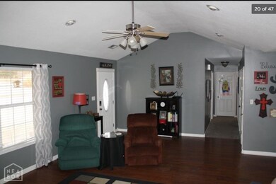 7402 Deerwood Dr, Paragould, AR 72450 - photo 3