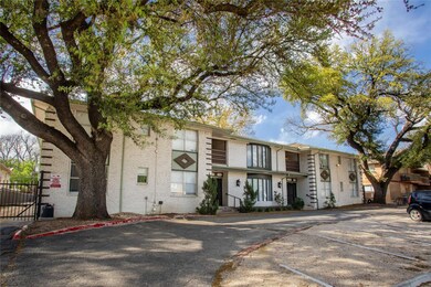 5425 Gaston Ave unit 204, Dallas, TX 75214 - photo 4