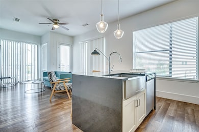 1508 Blodgett St unit 609, Houston, TX 77004 - photo 6