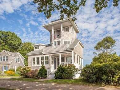 4 Thorndike front