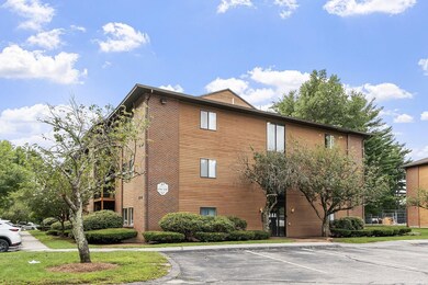 17 Blackstone Dr unit U1725, Nashua, NH 03063 - photo 2