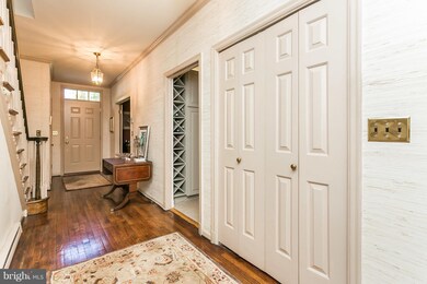 8015 Strauff Rd, Towson, MD 21204 - photo 7