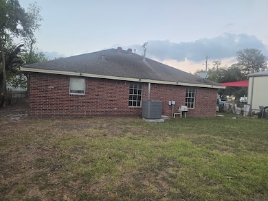 1934 Hopper Rd, Houston, TX 77093 - photo 2