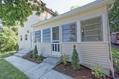 6 Acorn Ave, Rensselaer, NY 12144 - photo 4