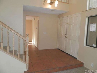 Double Door Entry/Foyer