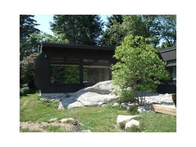 2717A Commodore Perry Hwy, South Kingstown, RI 02879 - photo 4