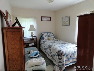 137 Wind Swept Dr, Burnsville, NC 28714 - photo 6