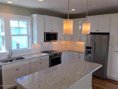Full Kitchen 2