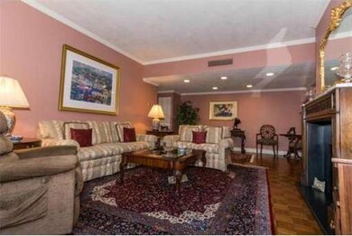 Wellesley Green Condominiums unit 402, Wellesley, MA 02482 - photo 2