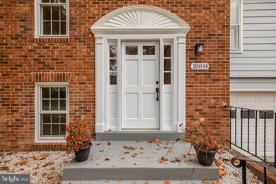 10814 Rippon Lodge Dr, Fairfax, VA 22032 - photo 3