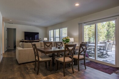 11_15450 pine tree dr - 11