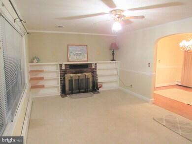 203 Mountain Rd, Fallston, MD 21047 - photo 4