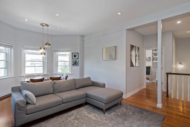 5 Keswick St unit 3, Boston, MA 02215 - photo 2