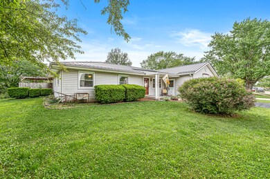 1209 Woodward St, Lapel, IN 46051 - photo 3