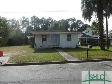 Front showing full lot
