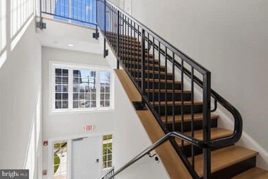 215 E Linden St unit 5, Kennett Square, PA 19348 - photo 4