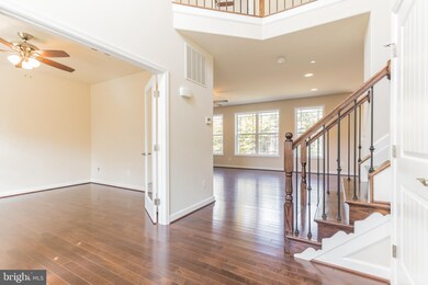 14825 Buckingham Ct, Swan Point, MD 20645 - photo 2