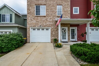 005-Front_View-5960264-medium