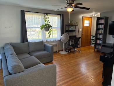 25 Maude Cir, Windsor, CT 06095 - photo 6