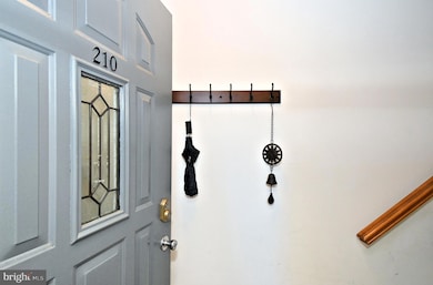 210 Remington Ct unit 210, Chalfont, PA 18914 - photo 5