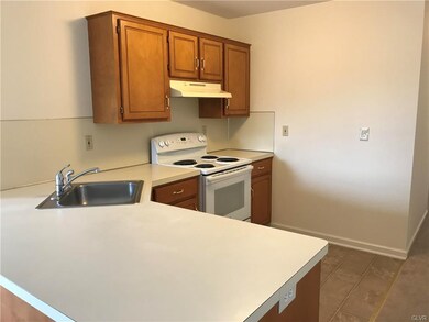 2333 N 1st Ave, Whitehall, PA 18052 - photo 2