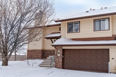 8356 Oakview Ct N Maple Grove-1-mls