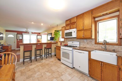 600 Raritan Ave, Atlantic Highlands, NJ 07716 - photo 6