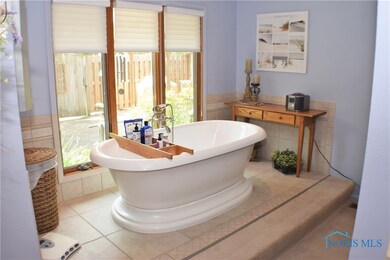 132 Riverview Dr, Woodville, OH 43469 - photo 4