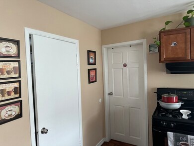 2 W 10th St, Lowell, MA 01850 - photo 6