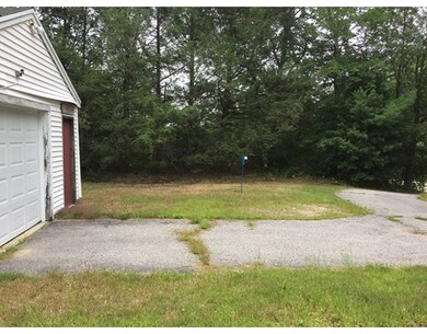 115 Balm of Life Spring Rd, Uxbridge, MA 01569 - photo 6