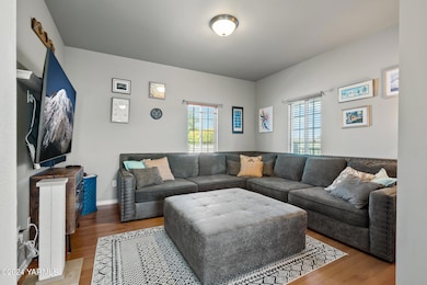 1810S72ndAve-11copy