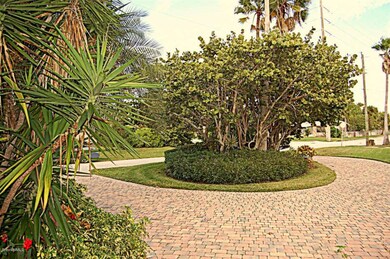 1102 S Brevard Ave, Cocoa Beach, FL 32931 - photo 3