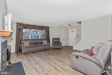 6902 Turnberry Ct, Frederick, MD 21703 - photo 6