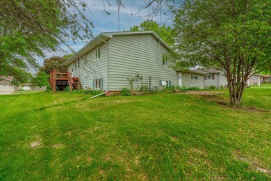 226 S 7th Ave E, Truman, MN 56088 - photo 5
