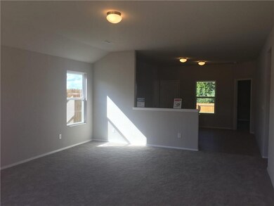 969 E Starling St, Fayetteville, AR 72701 - photo 3