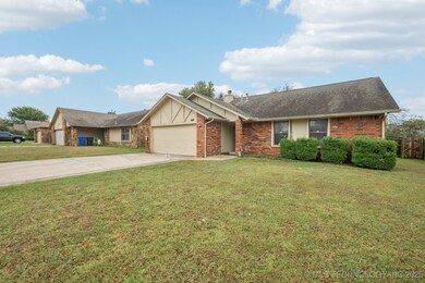 4419 W Madison St, Broken Arrow, OK 74012 - photo 3