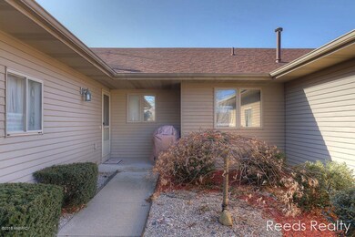 814 Amber Ridge Dr SW unit 3, Byron Center, MI 49315 - photo 2