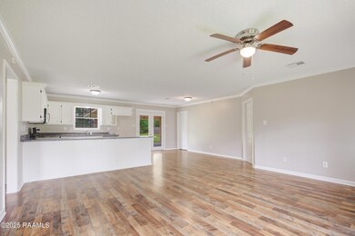 1028 Roberts St -5