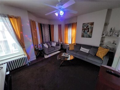 30 N Madison St unit 2, Allentown, PA 18102 - photo 3