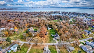 3785 S Memorial Shoreway Dr, Lakeside Marblehead, OH 43440 - photo 3