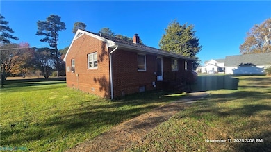 639 S Bay Haven Dr, Gwynn, VA 23066 - photo 6