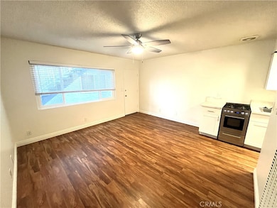 12926 Doty Ave unit 10, Hawthorne, CA 90250 - photo 4