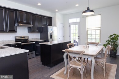 1004 Rutland Ave, Baltimore, MD 21205 - photo 4