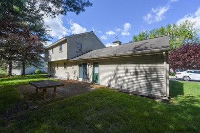 6072 Johnston Rd, Slingerlands, NY 12159 - photo 5