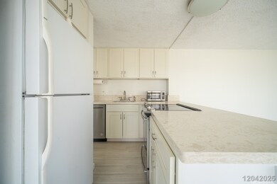 Regency Tower unit 2405, Honolulu, HI 96826 - photo 7