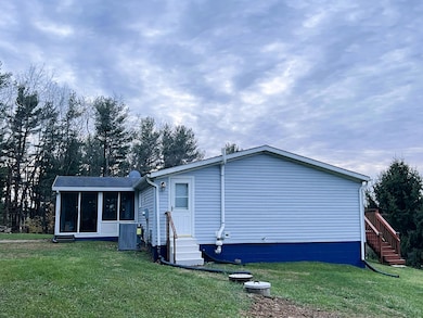 11180 Coop Ln, Thornville, OH 43076 - photo 3