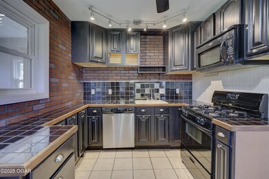 213 N Picher Ave, Joplin, MO 64801 - photo 6