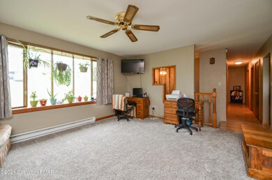 2769 Rising Hill Dr, Saylorsburg, PA 18353 - photo 3