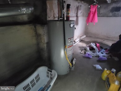 1828 S 6th St, Camden, NJ 08104 - photo 5